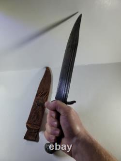 1880s To 1930s Middle Eastern Knife 14 OAL Clip Point, 2 Fullers, Horn Handle