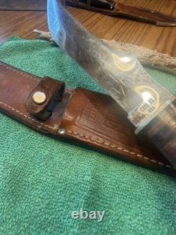 1940-1950 Vintage CaseXX Fixed Blade Hunting Knife Brown Leather Sheath 1940-1950 Vintage CaseXX Fixed Blade Hunting Knife Brown Leather Sheath