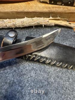 1965-1969 CaseXX 300 Apache Fixed Blade Hunting Knife Sheath Nice Condition USA