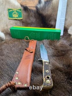 1974 Puma 6396 Bowie Knife Stag Handles Leather Sheath & Puma Green & Yellow Box