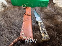 1974 Puma 6396 Bowie Knife Stag Handles Leather Sheath & Puma Green & Yellow Box