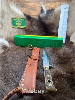 1974 Puma 6396 Bowie Knife Stag Handles Leather Sheath & Puma Green & Yellow Box