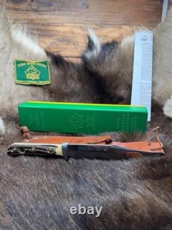1974 Puma 6396 Bowie Knife Stag Handles Leather Sheath & Puma Green & Yellow Box