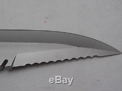 BUCK BUCKMASTER 184 SURVIVAL HUNTING KNIFE WITH HOLLOW HANDLE With SPIKES