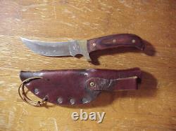 BUCK KALINGA USA Vintage FIXED BLADE HUNTING KNIFE in Leather Scabbard