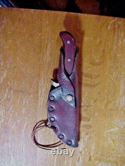 BUCK KALINGA USA Vintage FIXED BLADE HUNTING KNIFE in Leather Scabbard