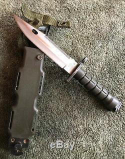 BUCK KNIFE PHROBIS III U. S. A. M9 BAYONET with Sheath