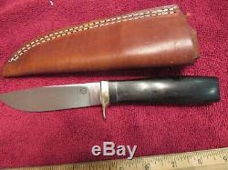 Bob Dozier AG Russell Retro Hunting knife. Lightly Used. Very Good. 2000