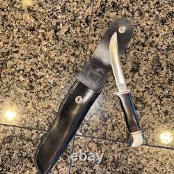 Buck Fixed Knife Inverted dual Line W / Original Sheath Excellent