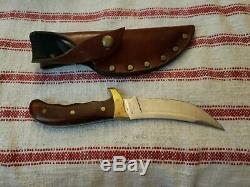Buck Kalinga Hunting/skinning Knife Exellent