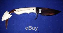 Buck Knives Custom USA Hunting Fixed Blade Knife Handcrafted with Walnut Case