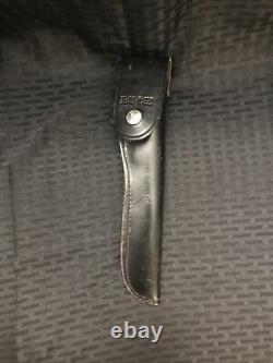 Buck USA Made Model 121 Fixed Blade Hunting Knife and Leather Sheath Holder