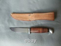 CASE XX 366 USA Hunting Knife with Sheath