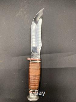 Case XX Leather 5 Inch Utility Hunter Knife with Leather Sheath (323-5 SS)