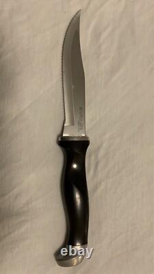 Cutco Hunting Knife Model 1769 & Leather Sheath