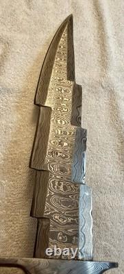 Damascus Steel Hunting Knife Clip Point Full Tang Stag Handle with Sheath