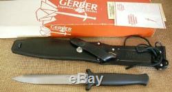 Gerber Mark II GUARDIAN II Fighting Knife with Leather Sheath, Vintage