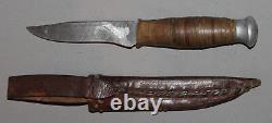 Hand Made Vintage Steel Hunting Knife With Leather Sheath