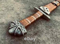 Historical Viking-Style Damascus Sword Handmade, Outdoor & Collection Use Historical Viking-Style Damascus Sword Handmade, Outdoor & Collection Use
