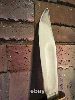 Marbles Ideal 5 Inch Blade. Bakelite Pommel