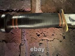 Marbles Ideal 5 Inch Blade. Bakelite Pommel