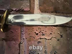 Marbles Ideal 5 Inch Blade. Bakelite Pommel