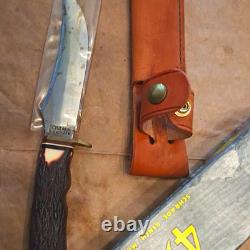 NEW Vintage Schrade 498S Fixed Blade Knife, with factory cosmoline! , withSheath