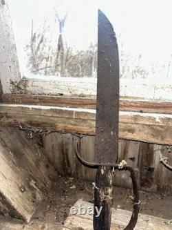 Old Bowie Knife