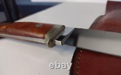 R. W. Loveless Design Beretta USA Hunting Knife Model 201A Seki Japan with Sheath