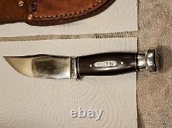 Rare 1930's Henry Sears & Co Hunting KNIFE withsheath. Made by Queen. NICE