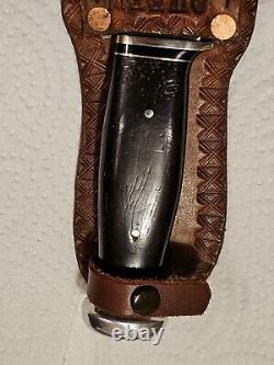 Rare 1930's Henry Sears & Co Hunting KNIFE withsheath. Made by Queen. NICE