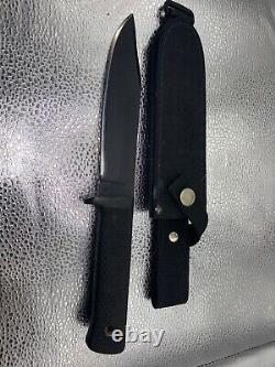 Rare Cold Steel SRK Carbon V Fixed Blade Knife, Made in USA, With the Sheath
