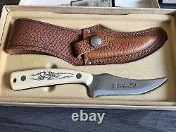 Rare Schrade Scrimshaw USA 155sc Sharpfinger Carbon Steel Hunting Knife Mint