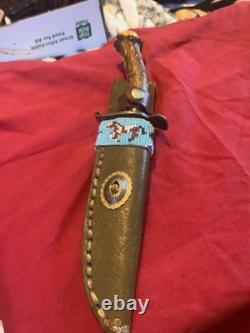 Rendevous bowie knife