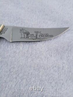 Schrade USA Ducks Unlimited Knife #162 Staglon Handle with Sheath Never Used