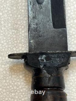 Set Of Two Mark 2 Style Vietnam Era Combat Knives With Leather Sheaths