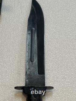 Set Of Two Mark 2 Style Vietnam Era Combat Knives With Leather Sheaths