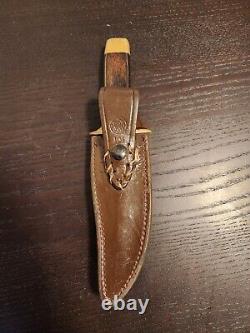 US Early 1970s Smith and Wesson Bowie Model 104 Hunting Fighting Knife with Sheath