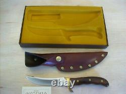 VINTAGE BUCK KNIFE 402 AKONUA withSHEATH / ORIGINAL BOX / NEVER USED OR CARRIED