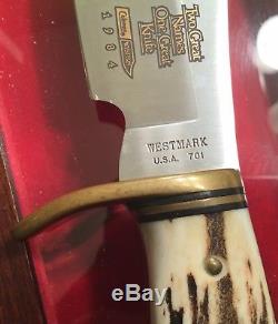 VINTAGE COLEMAN WESTERN WESTMARK STAG HANDLE 701 Hunting Knife In Wooden Case