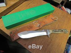 VINTAGE PUMA 6377 WHITE HUNTER HUNTING KNIFE With SHEATH & ORIGINAL BOX