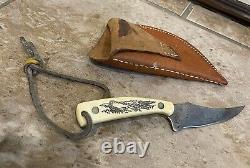 VTG Schrade USA 152 Hunting Knife Fixed Blade 3.5 Ivory Leather Sheath