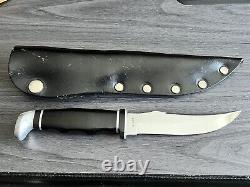 Vintage 1965 CASE XX 223-5 Fixed Blade Hunting / Skinning Knife + Sheath NM