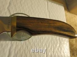 Vintage 1970s S&W Skinner mod. 6070 knife and sheath (no box or papers) sn. 15292