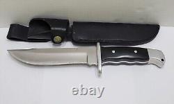 Vintage BUCK 124 Frontiersman Knife With Lanyard Hole And Sheath