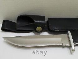 Vintage BUCK 124 Frontiersman Knife With Lanyard Hole And Sheath