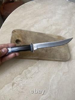 Vintage Buck 121 Fixed Blade Hunting/ Fishing Knife 1967-1972 USA