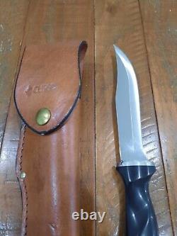 Vintage CUTCO 1769 KN USA Straight Edge, Hunting Knife withFull Leather Sheath. NM