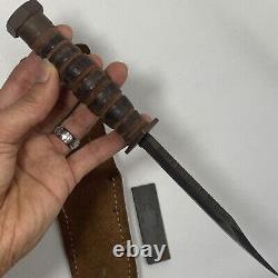 Vintage Camillus Fixed Blade Pilot Survival Hunting Knife With Sheath And Stone