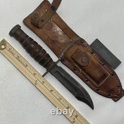 Vintage Camillus Fixed Blade Pilot Survival Hunting Knife With Sheath And Stone